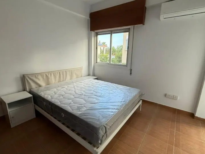3-bedroom apartments for rent 100 m² in Larnaca, Larnaka - Finikoudes
