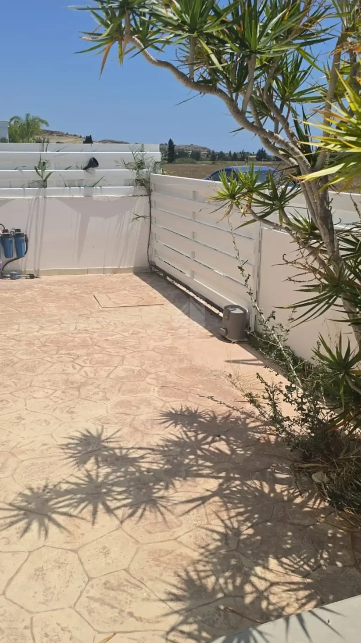 3-bedroom detached house for rent 170 m² in Larnaca, Pyla