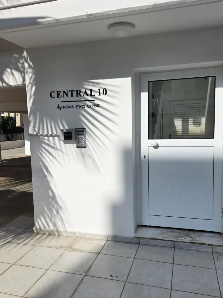 Residential properties for rent 15 m² in Paphos, Paphos - Agios Theodoros