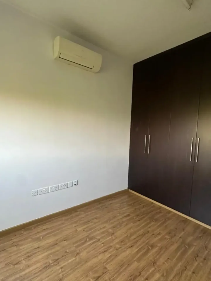 Апартаменты в аренду 130 м² в Limassol, Limassol - Kapsalos