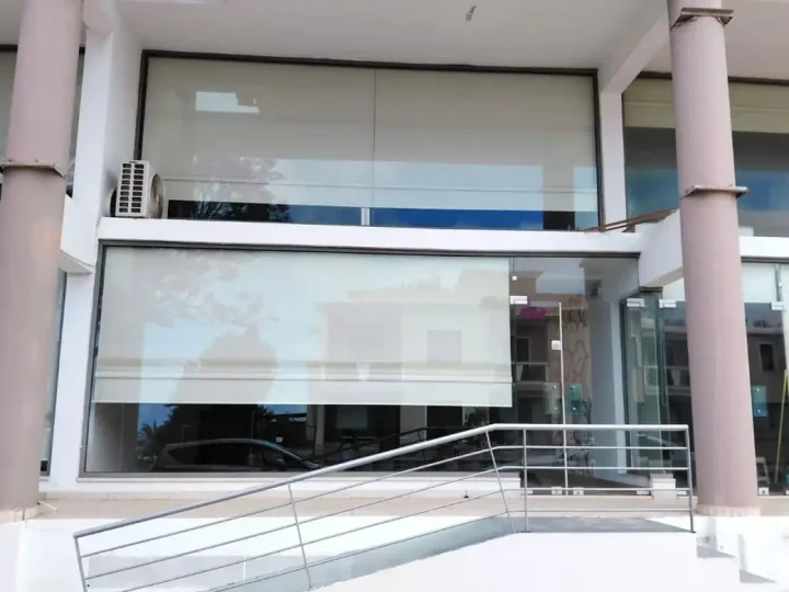Trading area 180 m² for rent in Paphos, Paphos - Anavargos