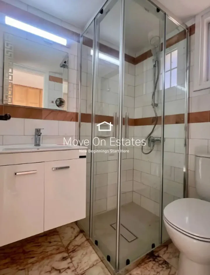 4-bedroom detached house for rent 300 m² in Larnaca, Livadia Larnakas