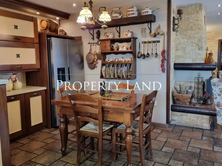 3-bedroom penthouse for rent 144 m² in Larnaca, Larnaka - Sotiros