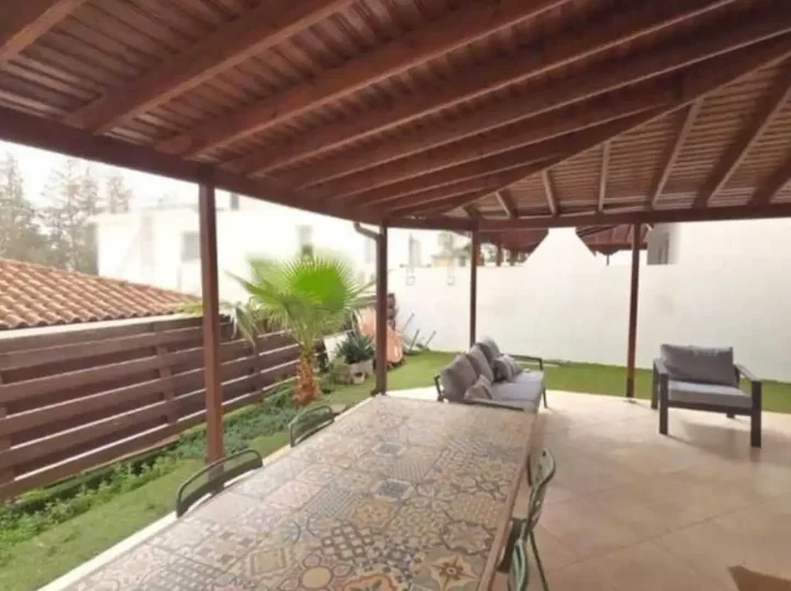 4-bedroom detached house for rent 240 m² in Nicosia, Strovolos - Chryseleousa