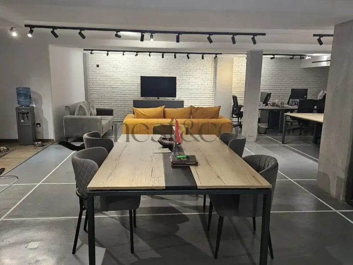 Office 340 m² for rent in Limassol, Limassol - Agios Nicolaos