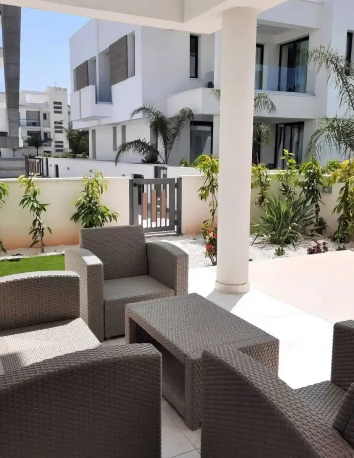 5-bedroom villa for rent 319 m² in Limassol, Germasogeia Tourist Area