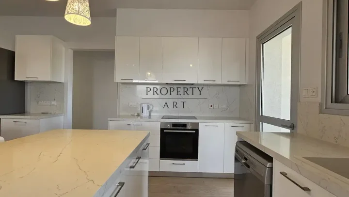 3-bedroom apartments for rent 100 m² in Limassol, Kato Polemidia