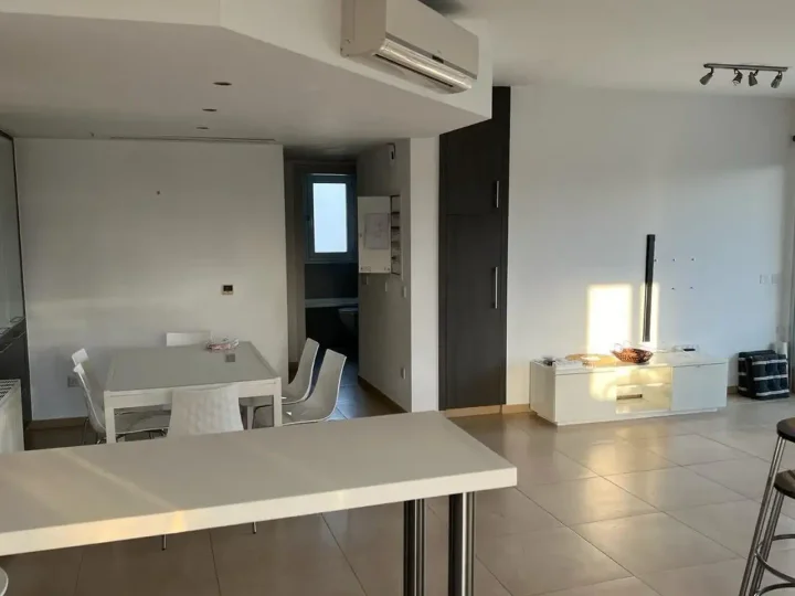 2-bedroom penthouse for rent 110 m² in Nicosia, Aglantzia