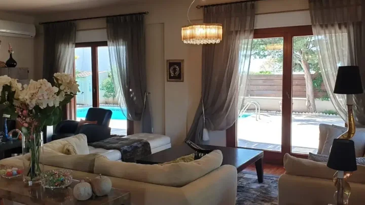 Detached house for rent 300 m² in Limassol, Limassol - Linopetra