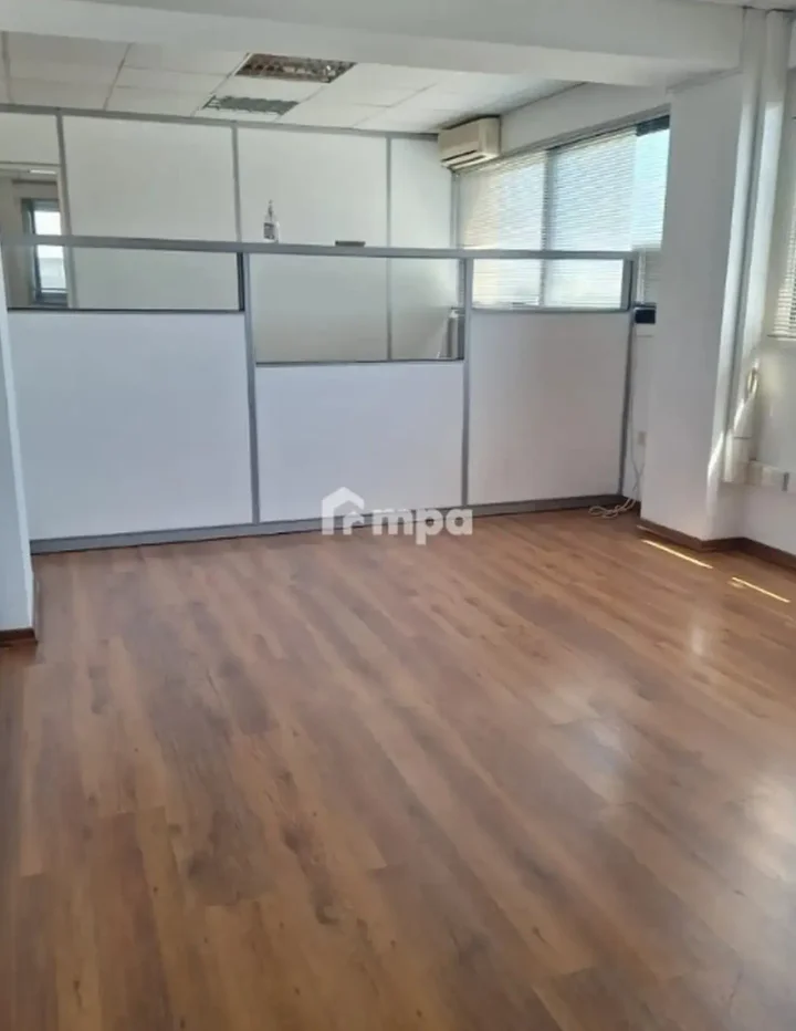 Γραφείο 180 μ² προς ενοικίαση στην τοποθεσία Nicosia, Strovolos - Stavros