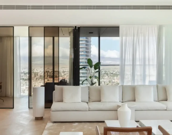 3-bedroom apartments for rent 190 m² in Nicosia, Nicosia - Trypiotis