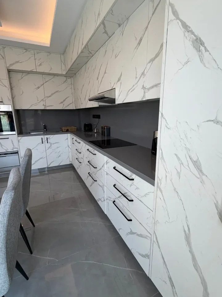 3-bedroom apartments for rent 130 m² in Limassol, Limassol - Agios Ioannis