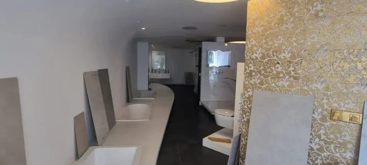 Residential properties for rent 650 m² in Limassol, Limassol - Kapsalos