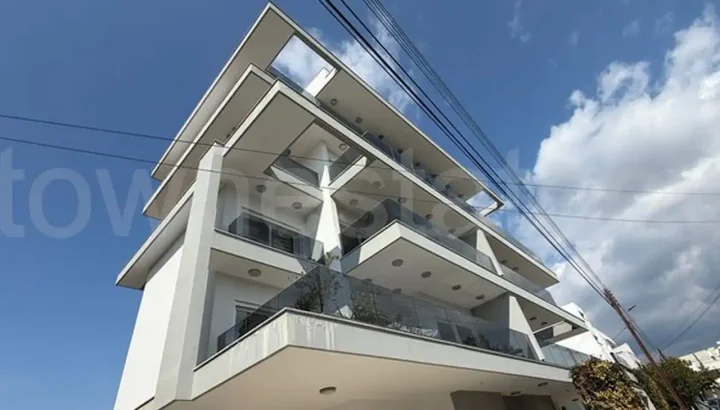 Penthouse for rent 210 m² in Limassol, Limassol - Mesa Geitonia