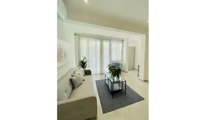 2-bedroom apartments for rent 80 m² in Limassol, Germasogeia Tourist Area