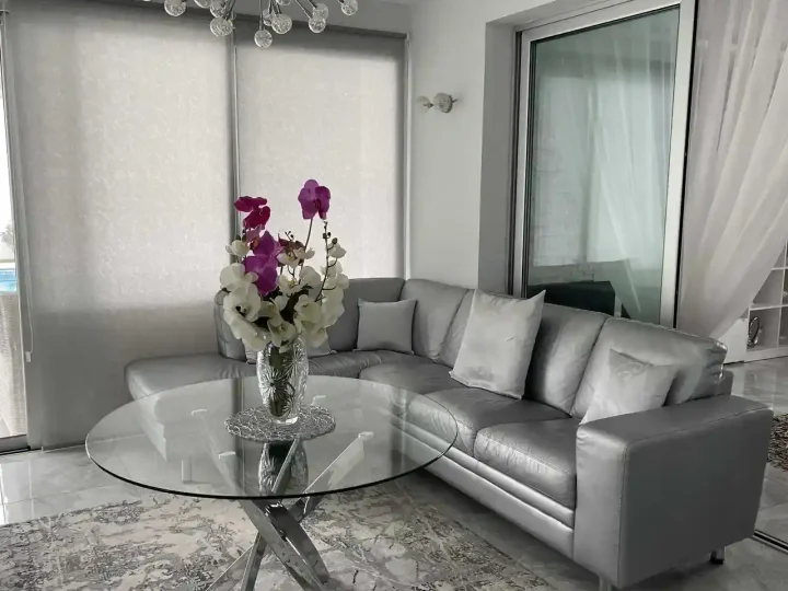 Villa for rent 250 m² in Limassol, Parekklisia