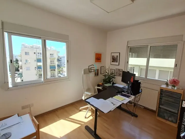 Γραφείο 100 μ² προς ενοικίαση στην τοποθεσία Limassol, Limassol - Agios Nicolaos