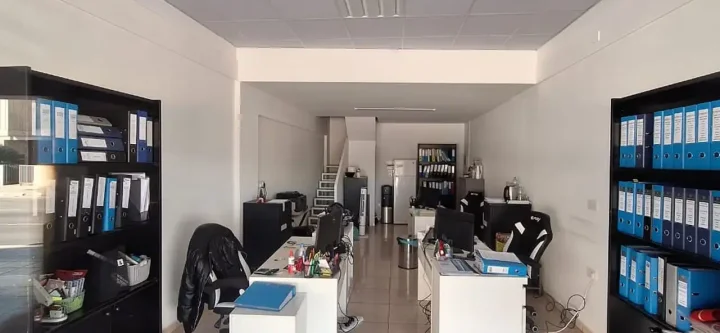 Office 80 m² for rent in Paphos, Paphos - Kato Paphos