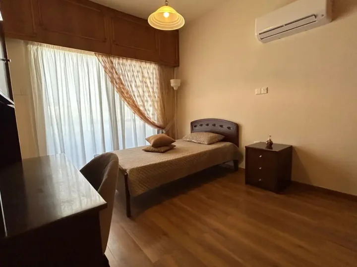 3-bedroom semi-detached house for rent 180 m² in Limassol, Ekali