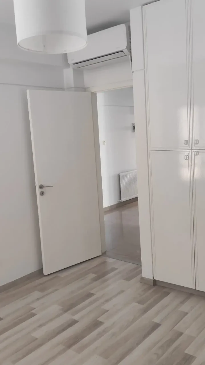 4-bedroom apartments for rent 207 m² in Nicosia, Nicosia - Lykabittos