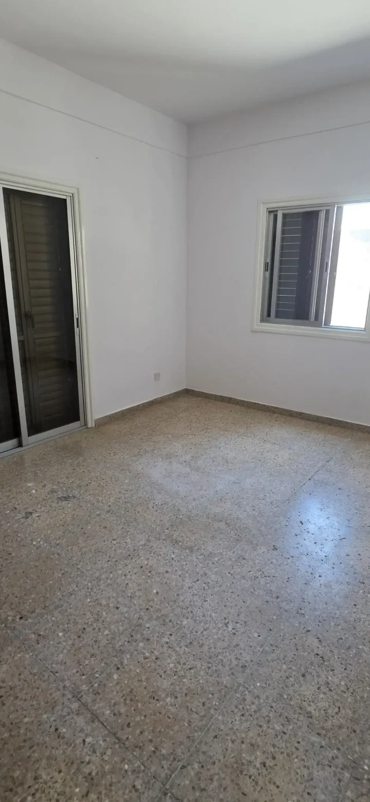3-bedroom semi-detached house for rent 150 m² in Nicosia, Agios Dometios - Agios Georgios