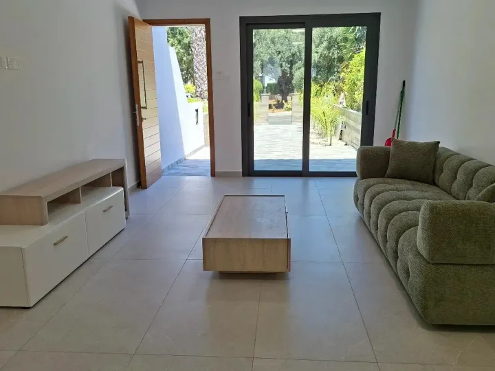 2-bedroom maisonette for rent 86 m² in Paphos, Paphos - Kato Paphos