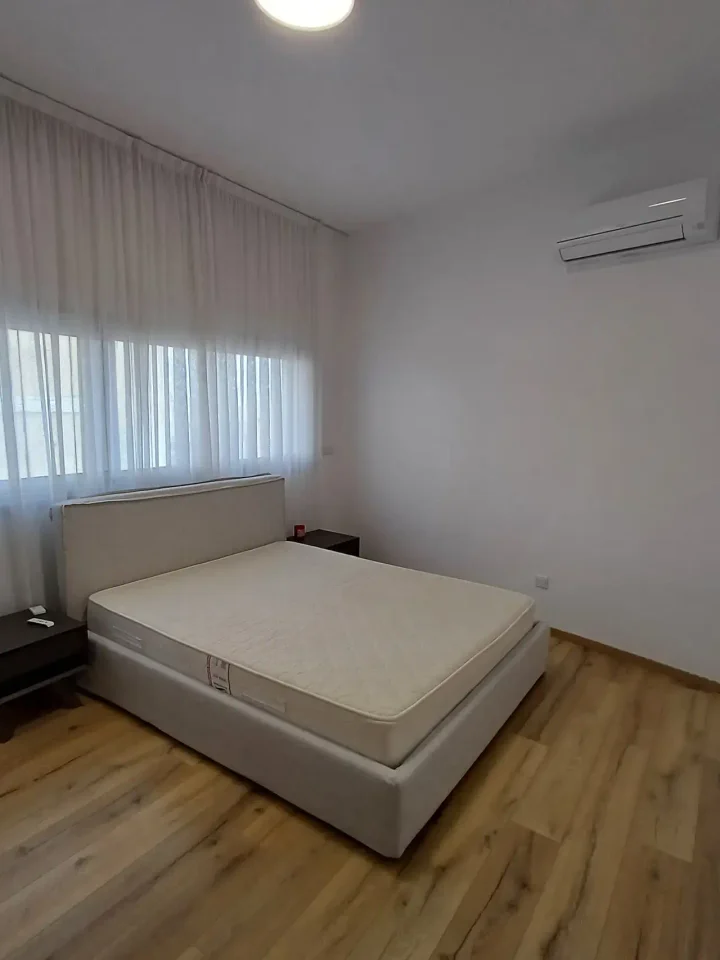 3-bedroom apartments for rent 150 m² in Limassol, Limassol - Mesa Geitonia