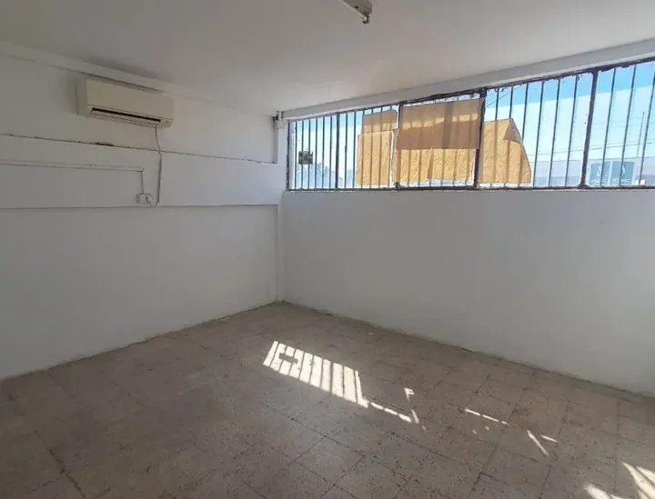 Warehouse 104 m² for rent in Nicosia, Nicosia - Kaimakli