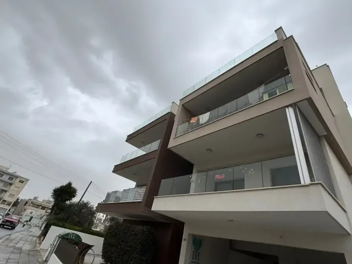 Penthouse for rent 267 m² in Limassol, Germasogeia Tourist Area