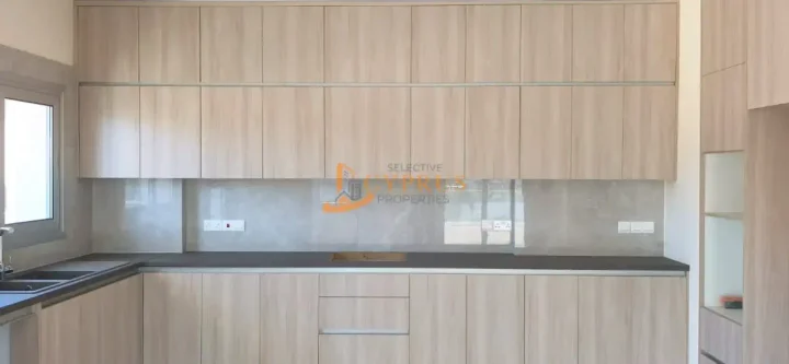 3-bedroom apartments for rent 115 m² in Limassol, Kato Polemidia