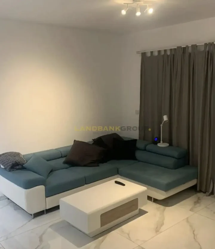 2-bedroom penthouse for rent 90 m² in Nicosia, Agios Dometios - Agios Georgios