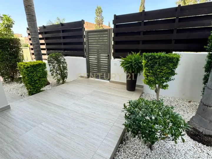 5-bedroom villa for rent 214 m² in Limassol, Pyrgos Lemesou