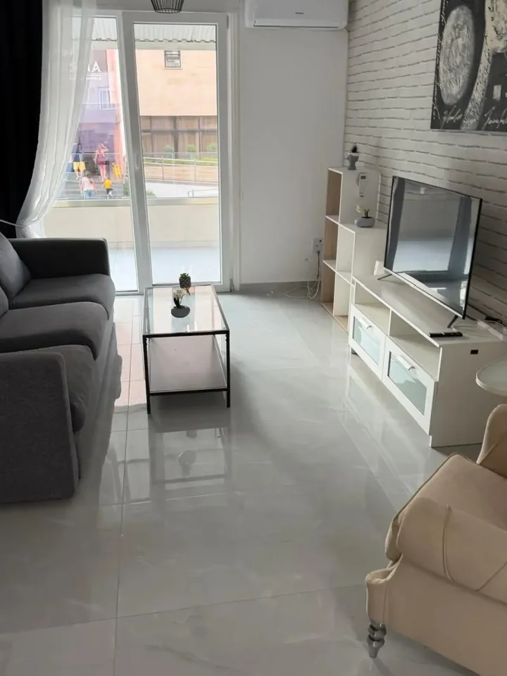 2-bedroom apartments for rent 90 m² in Limassol, Limassol - Neapolis
