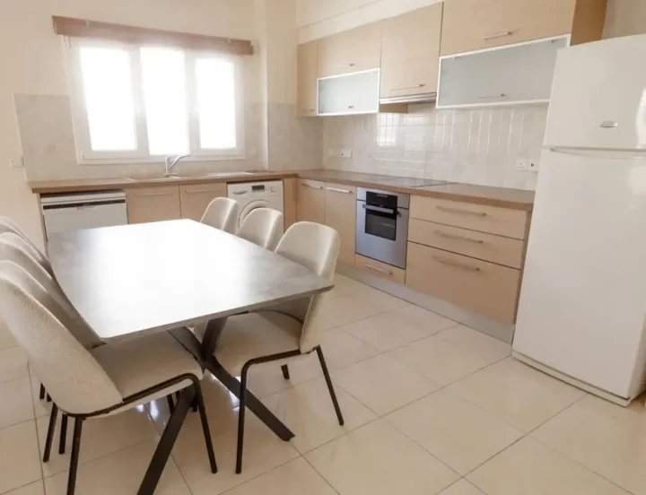 3-bedroom apartments for rent 125 m² in Limassol, Limassol - Agios Nicolaos