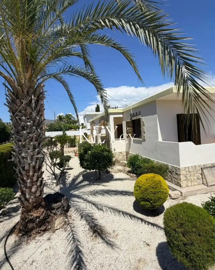3-bedroom detached house for rent 150 m² in Paphos, Pegeia