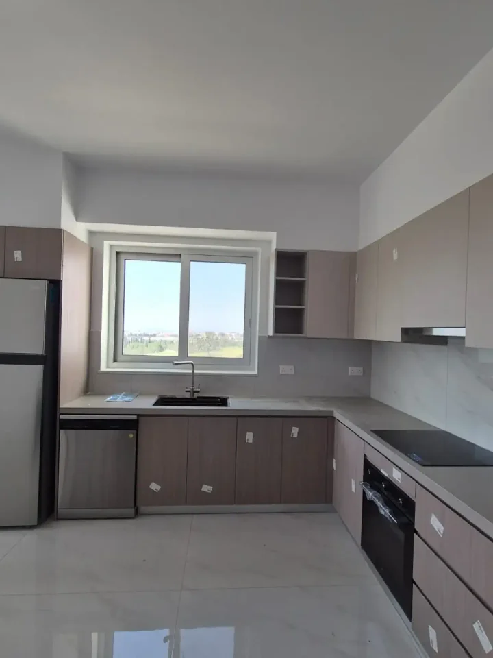 Apartments for rent 95 m² in Limassol, Kato Polemidia