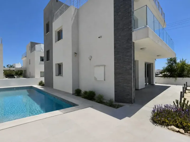 5-bedroom villa for rent 380 m² in Paphos, Paphos - Anavargos
