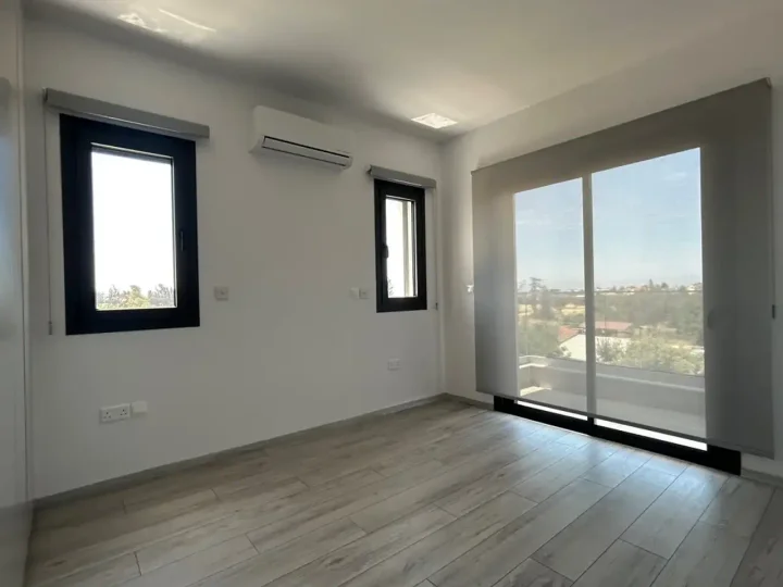 Penthouse for rent 90 m² in Limassol, Erimi