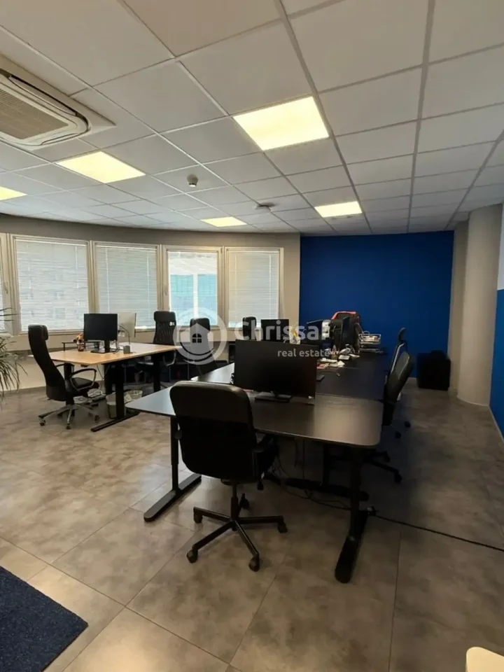 Office 480 m² for rent in Limassol, Limassol - Agios Nicolaos