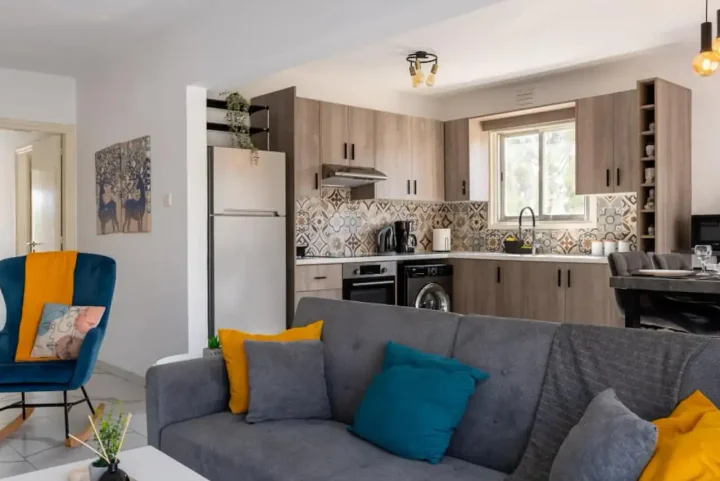 Apartments for rent 90 m² in Larnaca, Drosia