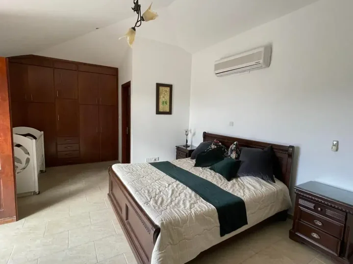 4-bedroom villa for rent 170 m² in Paphos, Peristerona Pafou