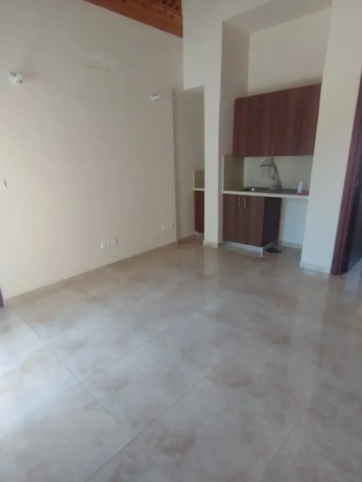 Μονοκατοικία προς ενοικίαση 250 μ² στην τοποθεσία Nicosia, Lakatameia - Archangelos-Anthoupoli