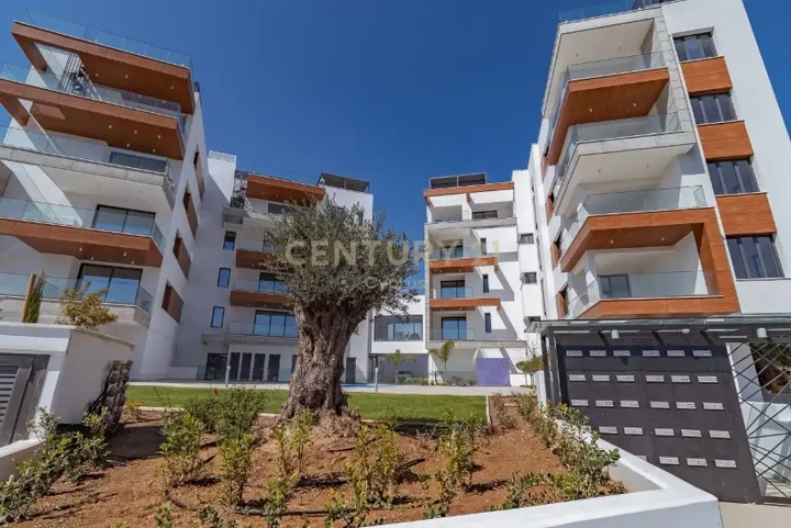 1-bedroom apartments for rent 72 m² in Limassol, Germasogeia