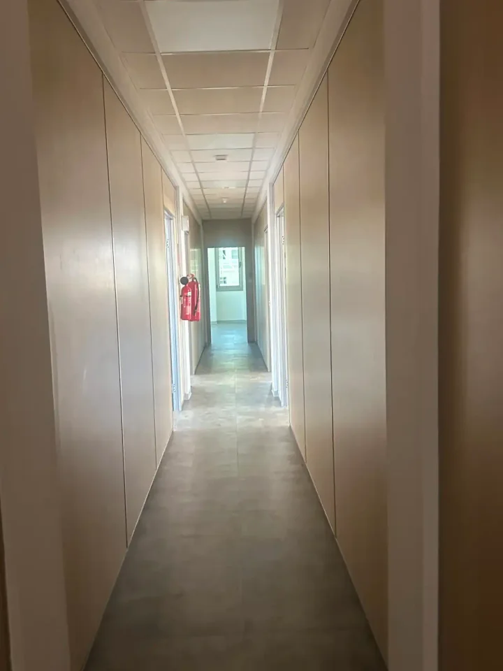 Office 396 m² for rent in Limassol, Limassol - Petrou Kai Pavlou