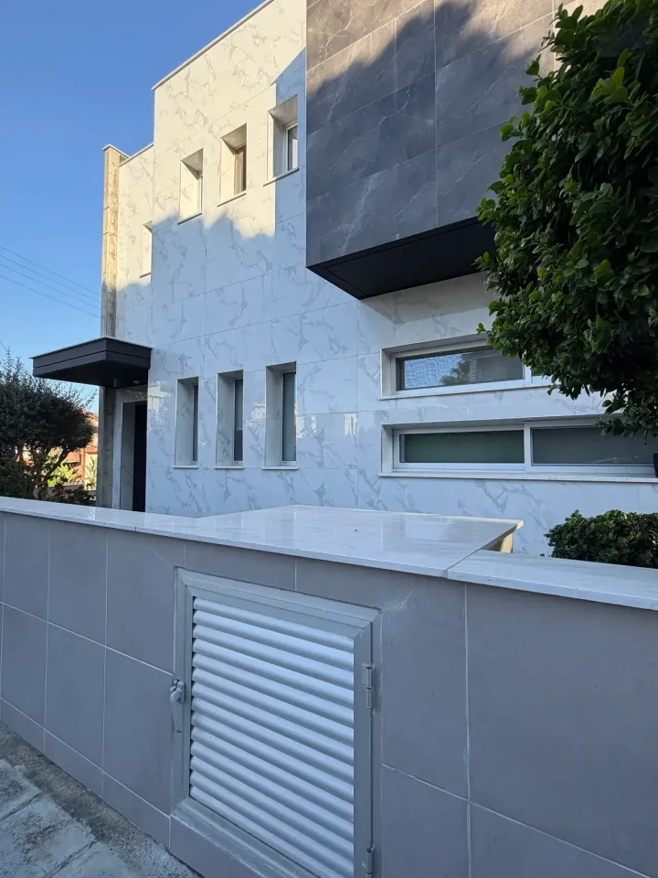 3-bedroom detached house for rent 210 m² in Limassol, Erimi