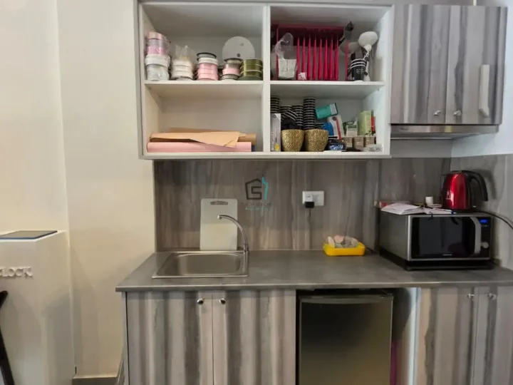 Торговая площадь 50 м² в аренду в Limassol, Limassol - Agios Nicolaos
