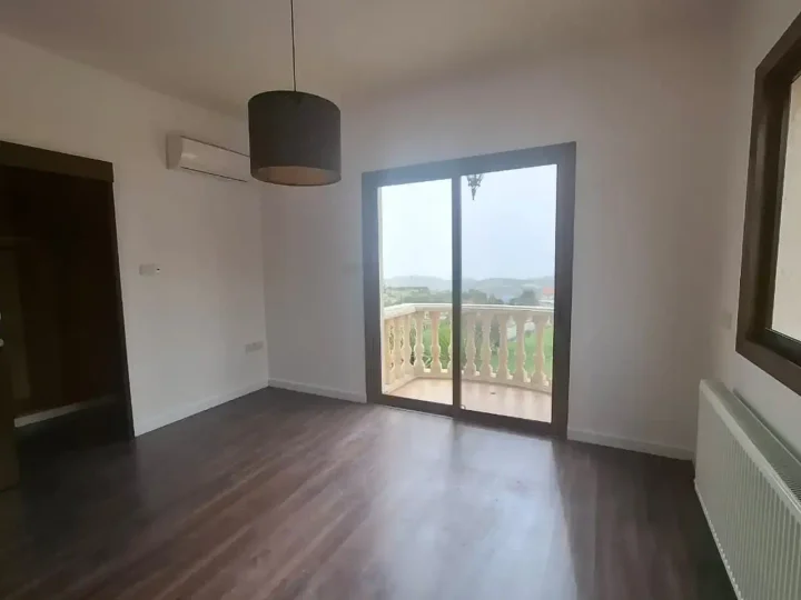 5-bedroom detached house for rent 280 m² in Limassol, Parekklisia