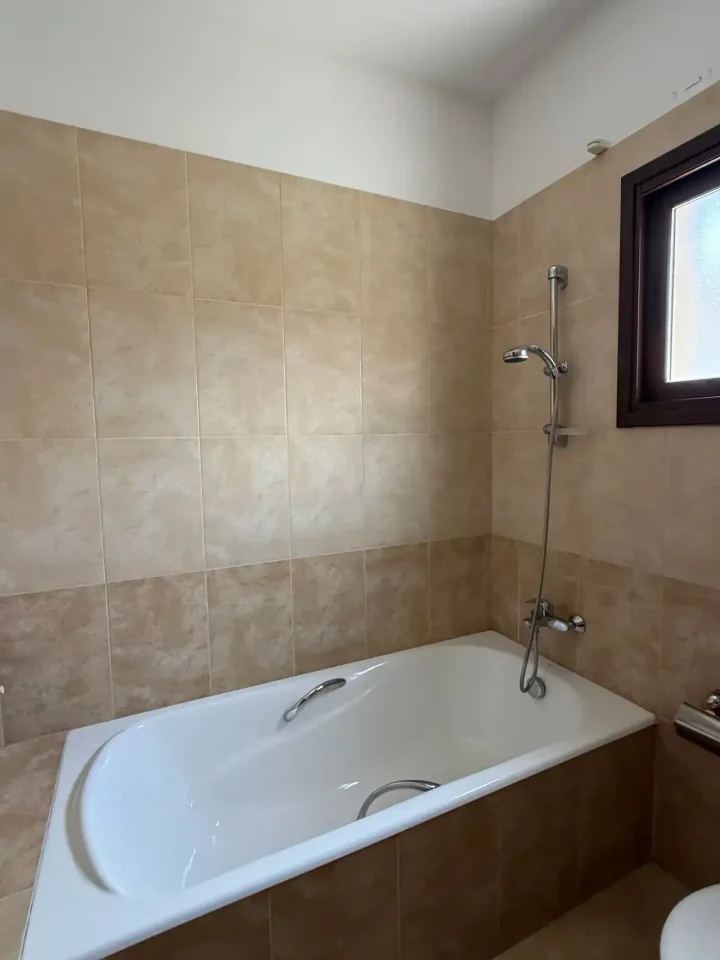 Detached house for rent 134 m² in Limassol, Parekklisia