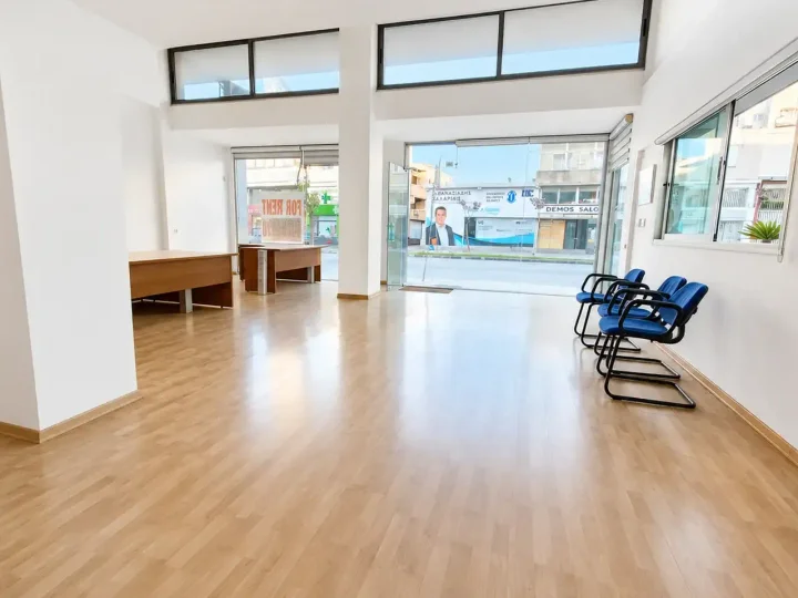Trading area 190 m² for rent in Limassol, Limassol - Agios Georgios