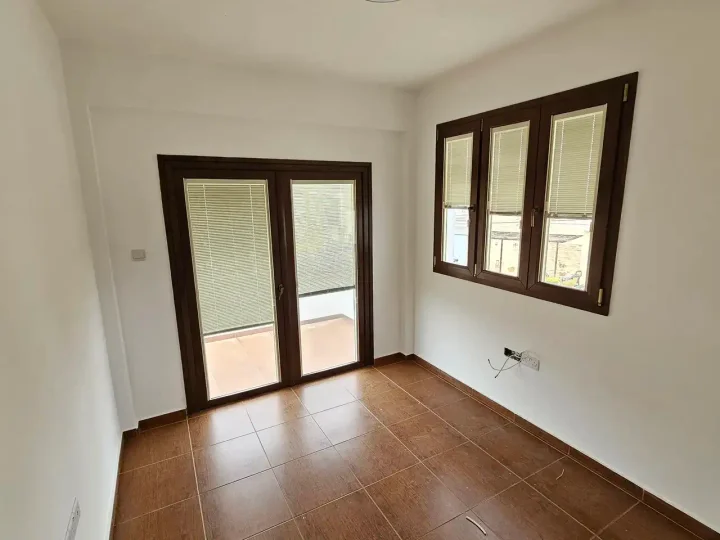 Residential properties for rent 260 m² in Larnaca, Larnaka - Agioi Anargyroi I